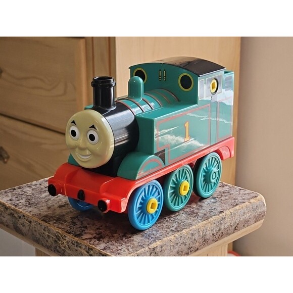 Thomas The Tank Tomy Motorized Train Engine 2004 6.5" Non Functioning Parts Only - Picture 1 of 8